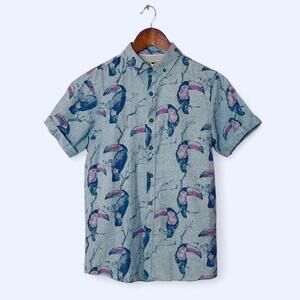 Short Sleeve Button-Up Shirt with Toucan Print